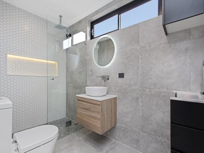38 Russell Lane, Sans Souci