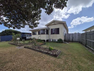 15 Duncraigen Street, Norville