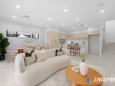 16A Woods Avenue, Cabramatta