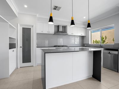 18 Camrose Pkwy, Baldivis