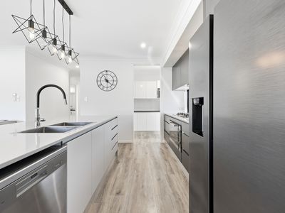 29 Homevale Entrance, Mount Peter
