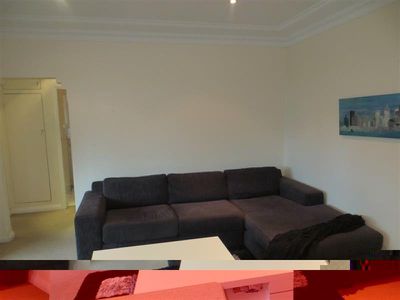 5 / 7-9 Burelli Street, Wollongong