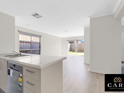 36 Ironstone Street, Cranbourne East