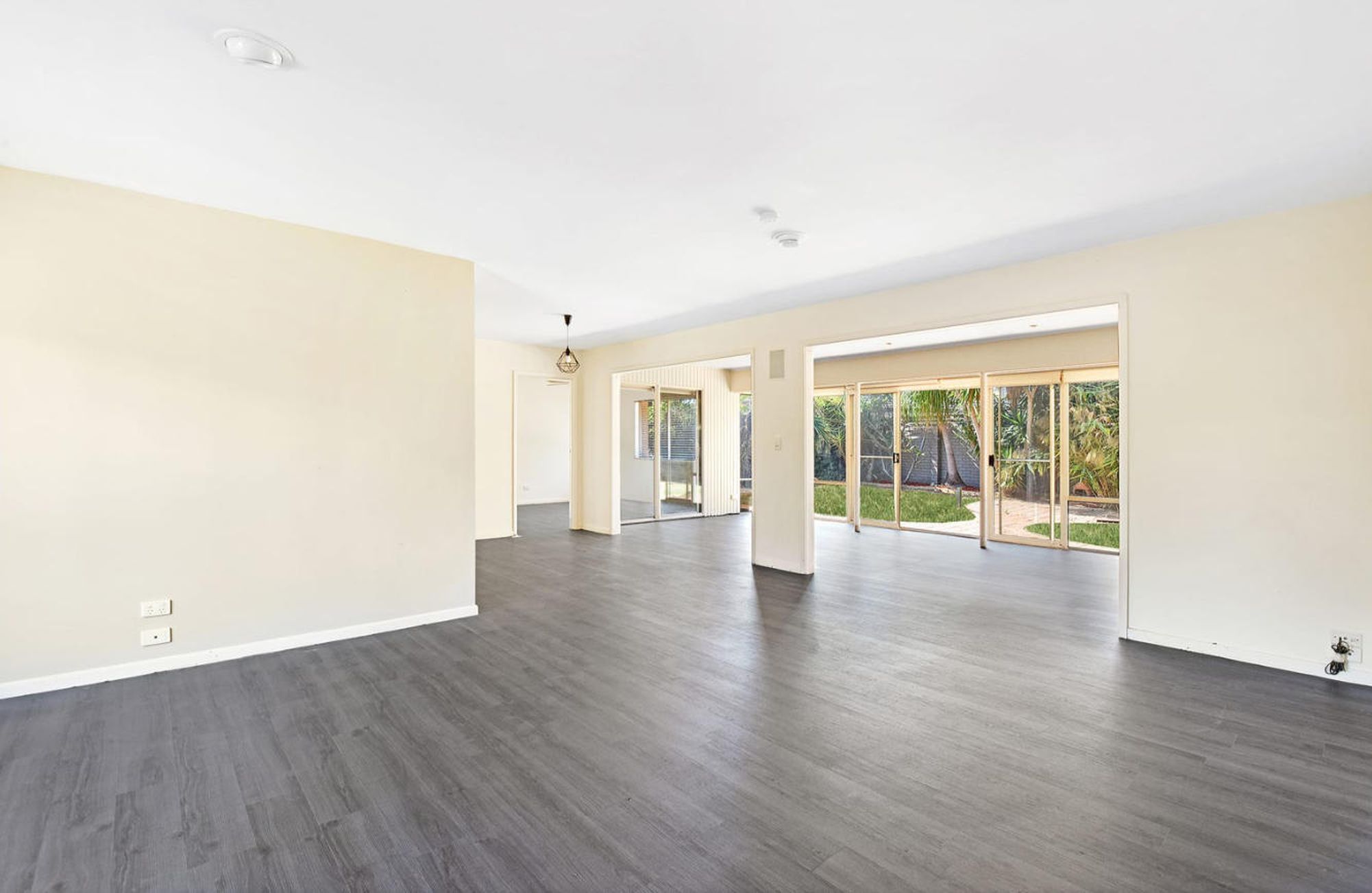 50 Via Roma, Surfers Paradise