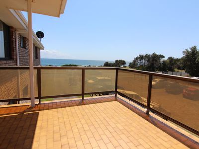 5 / 100 Head Street, Forster