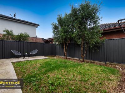 2 / 51 Avondale Avenue, St Albans