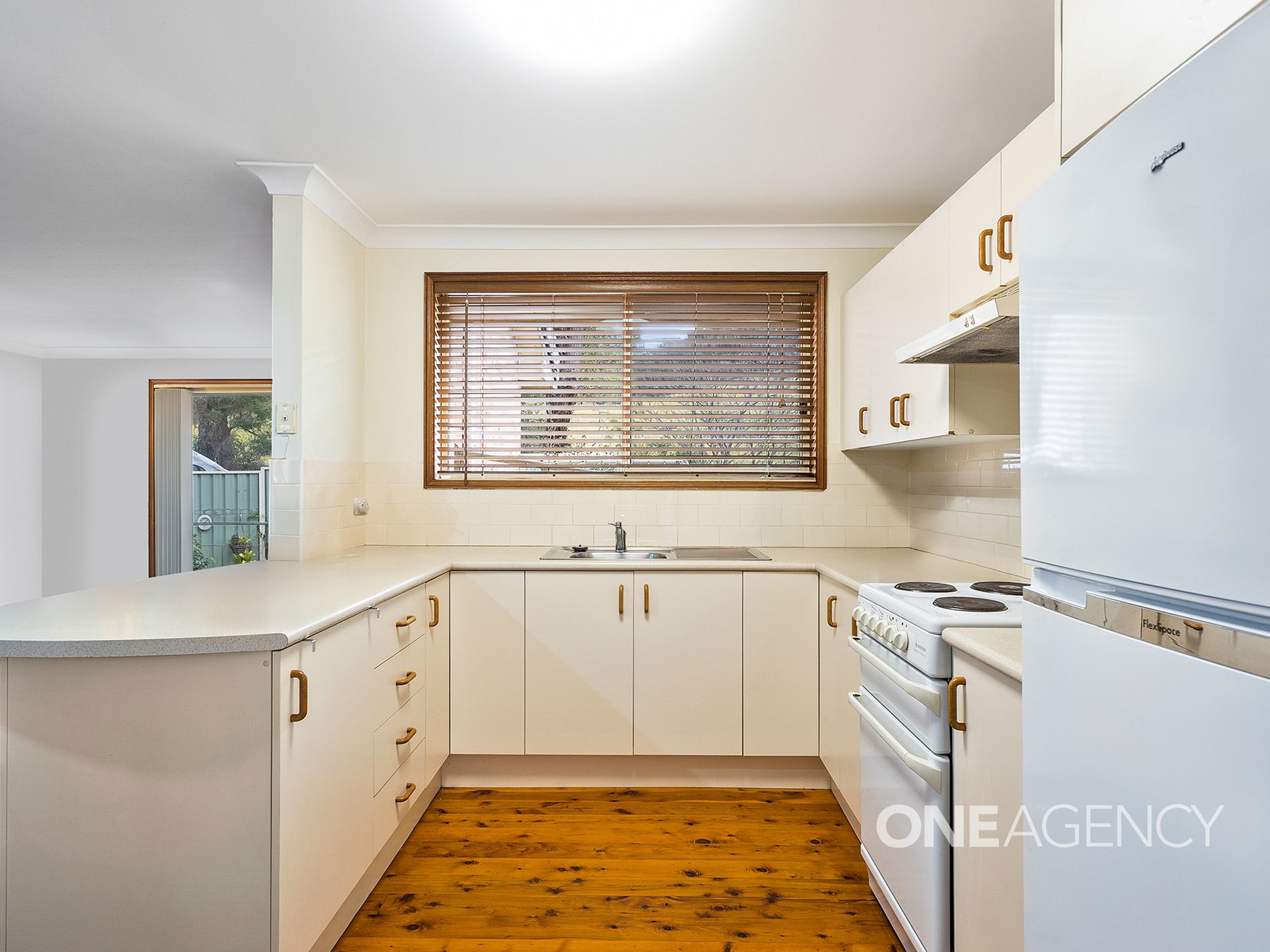 2 / 52 Daintree Drive, Albion Park