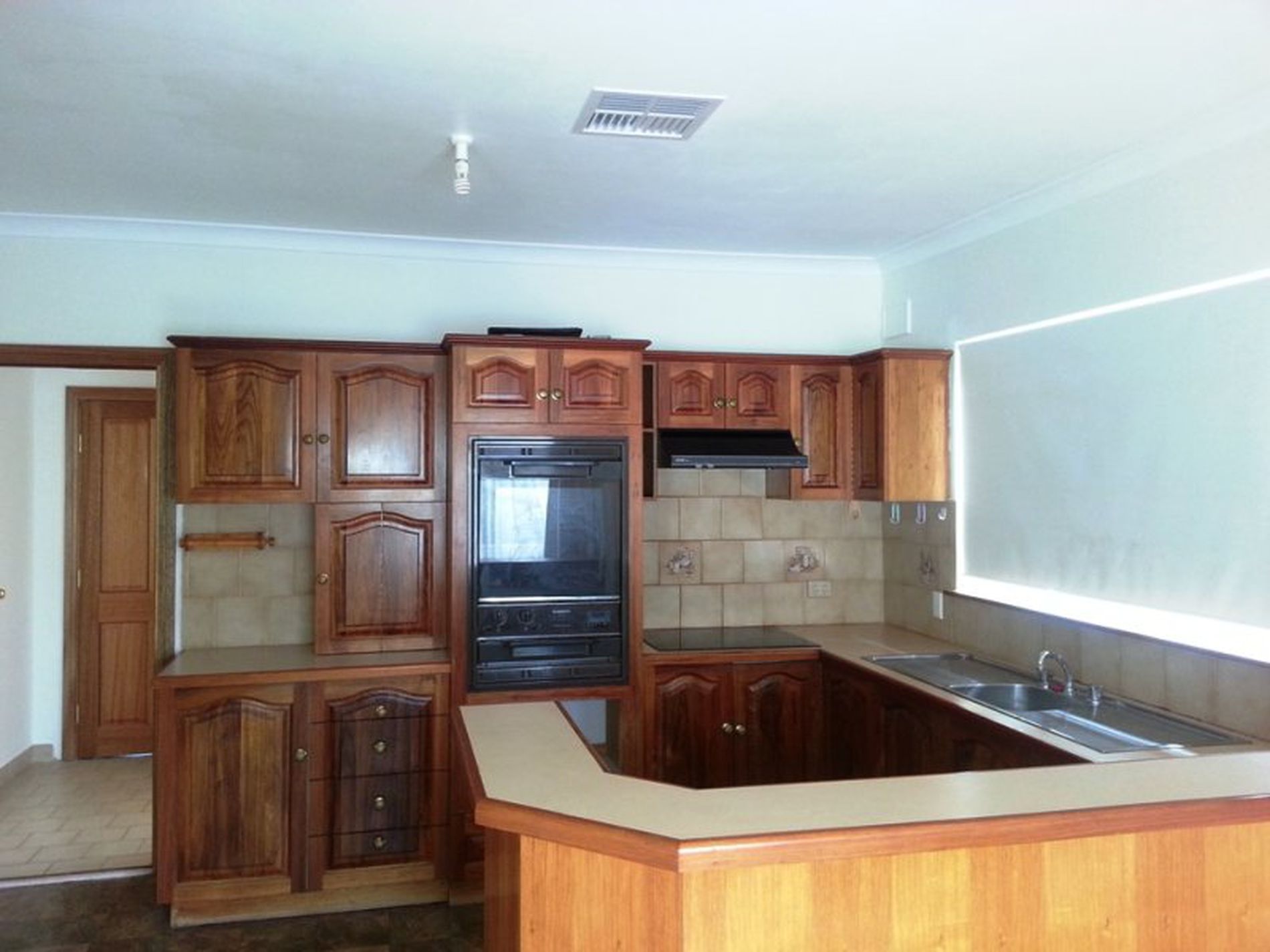 30 Woodland Road, Mitchell Park