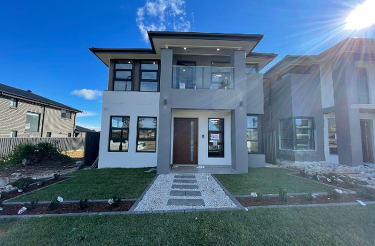 Melonba, New Park by NewPlus Homes Oxbridge Global Real Estate