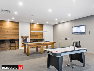 20 / 172 Railway Parade, West Leederville