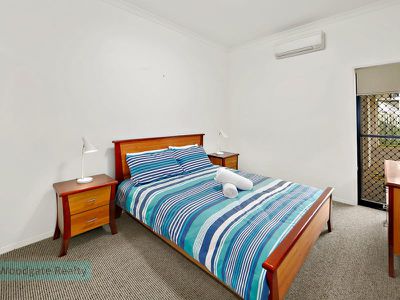 31 Esplanade, Woodgate