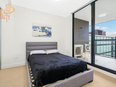 716 / 13 Verona Dr, Wentworth Point