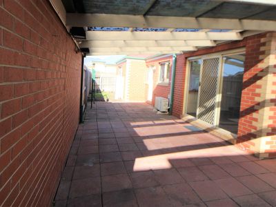 1 / 11 Griffen Street, Hamlyn Heights