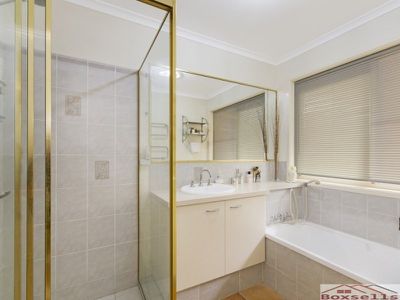 18 Ruddle, Maleny