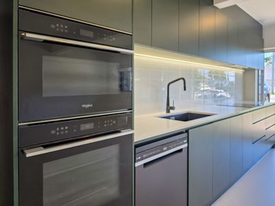 2 / 508 Beach Road, Denhams Beach