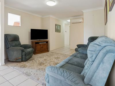 2 Leanne Close, Mcdowall