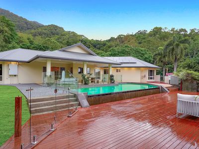 10-12 Lichen Close, Redlynch