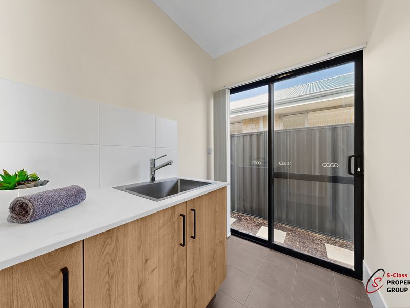 40 Scenograph Drive, Sinagra