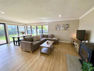 44 Show Street, Forbes