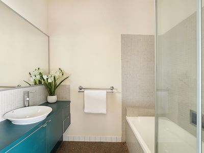 24 Seychelles Place, Parrearra