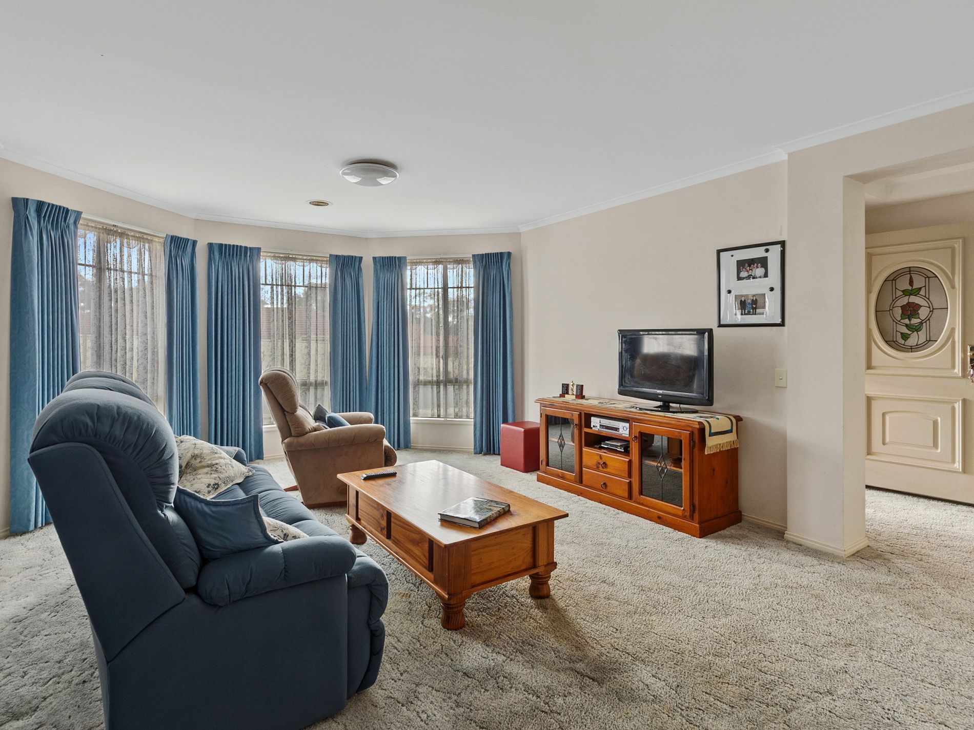 7 DOYLE CRESCENT, Seymour