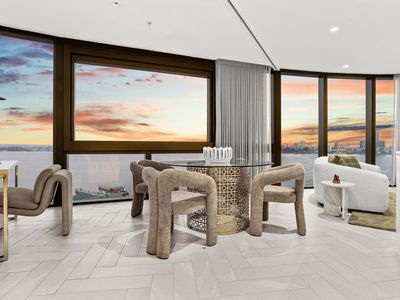 901 / 11 Barrack Square, Perth