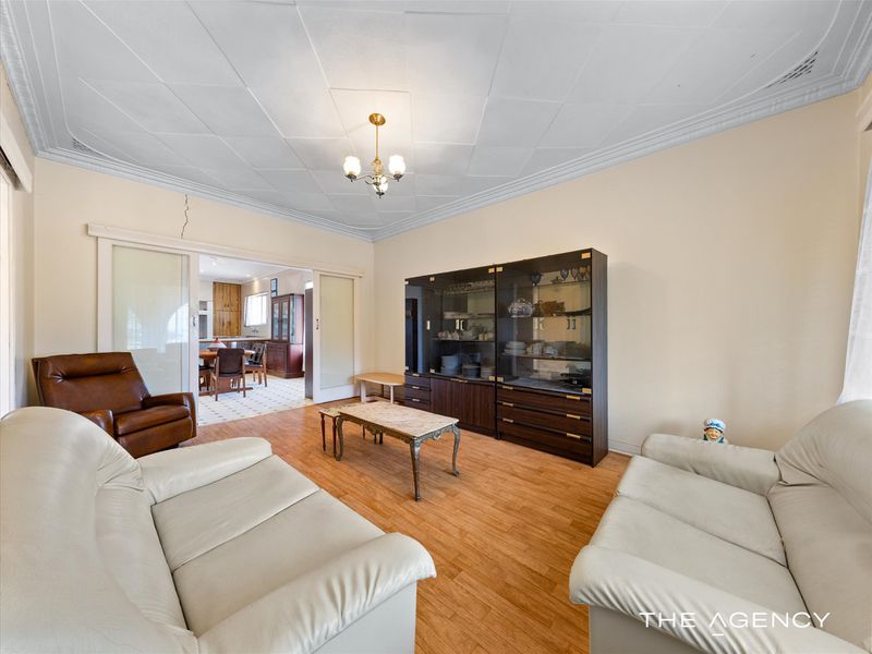 16 Young Place, Hamilton Hill