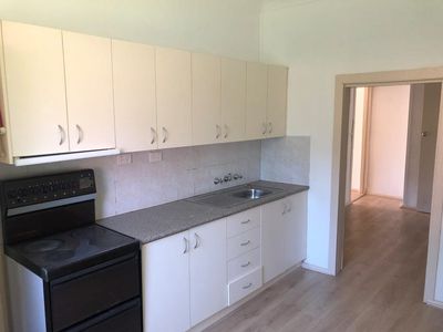 33B Algie Crescent, Kingswood