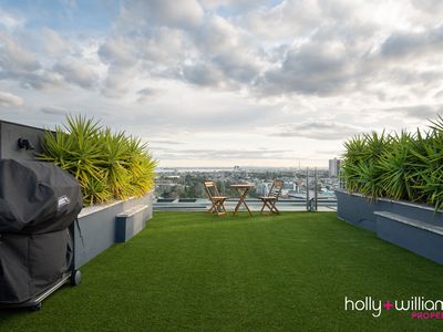 1513 / 1 Queens Road, Melbourne