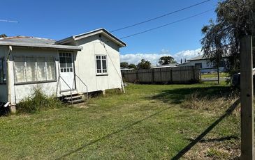 14 Knobel Street, North Mackay