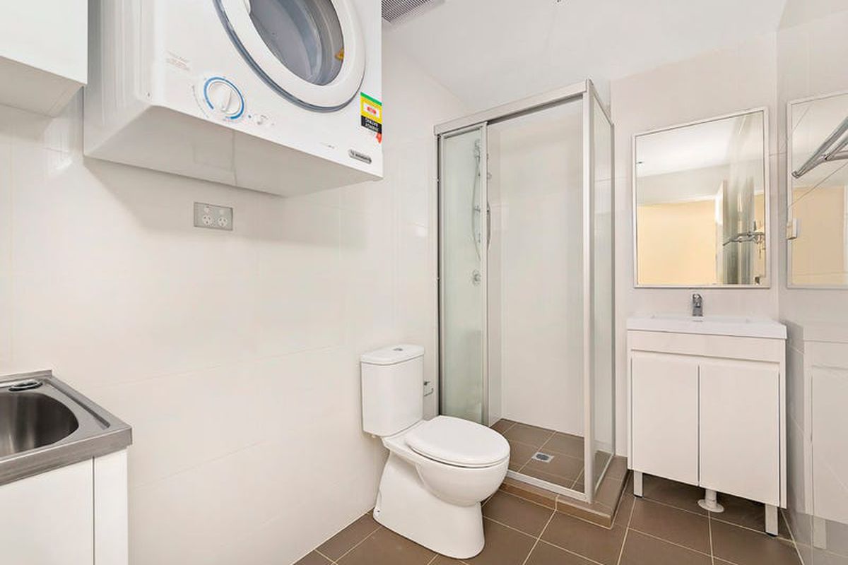 P408 / 81-86 Courallie Avenue, Homebush West