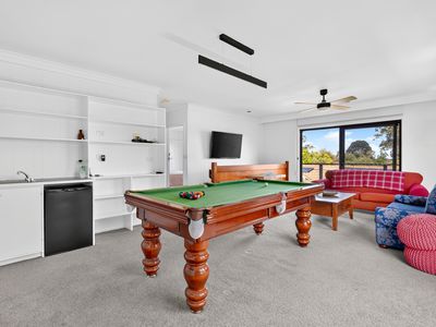 29 Threadbow Crescent, Wheelers Hill