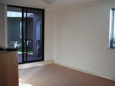 17 / 173-175 Cathedral Street, Woolloomooloo
