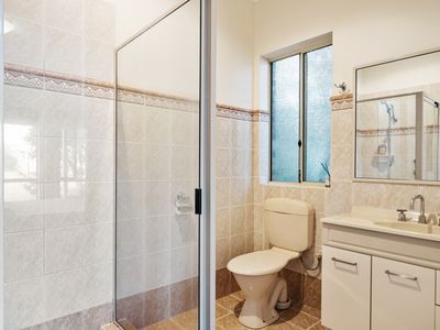 3 Fairlie Way, Broadwood