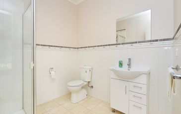 2 / 23 King Street, Pakenham