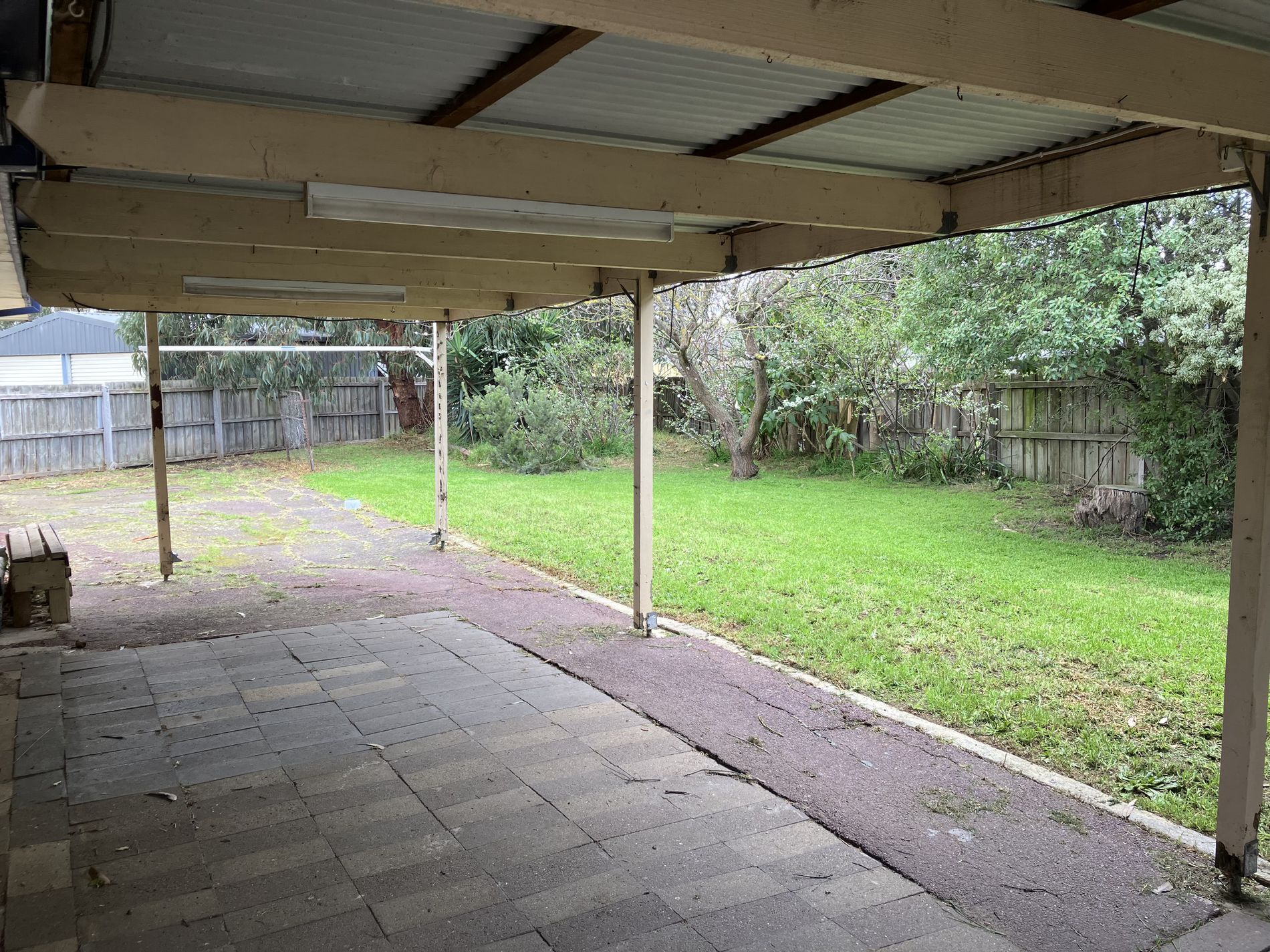 12 Sputnik Court, Whittington