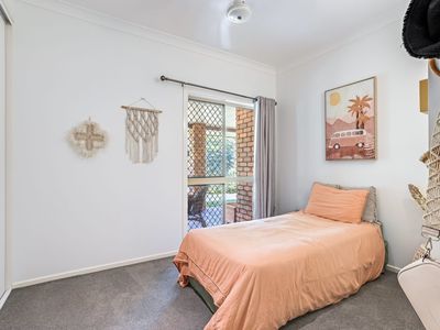 12 CARBEEN DRIVE, Taranganba