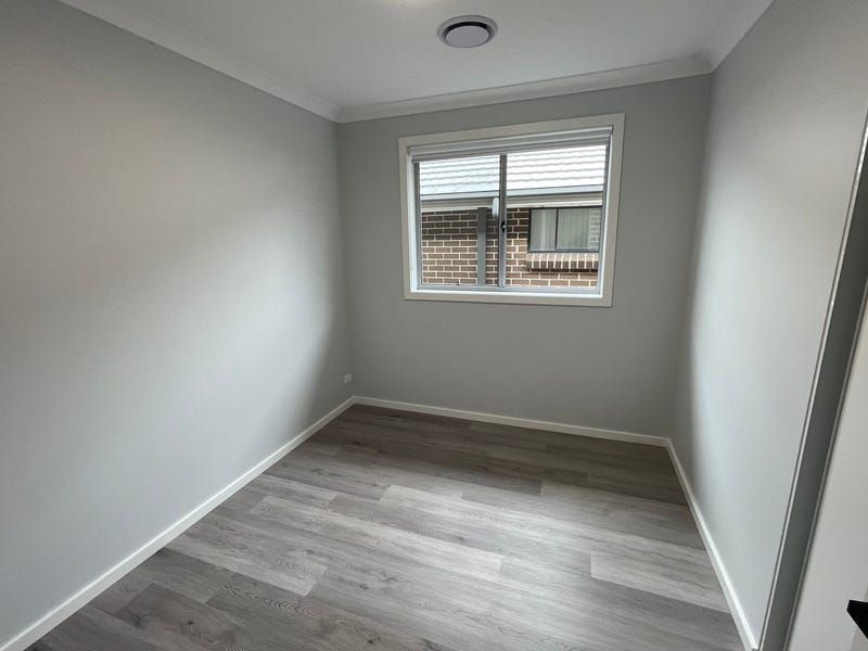 77A Torrens Street, Canley Heights