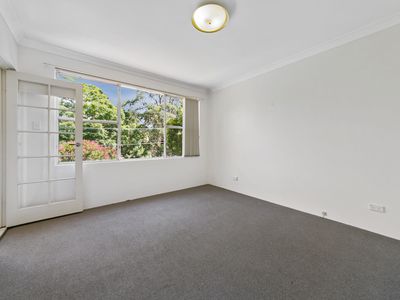 2 / 13 Ball Avenue, Eastwood