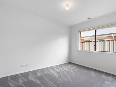 14 Thornley Court, Sale