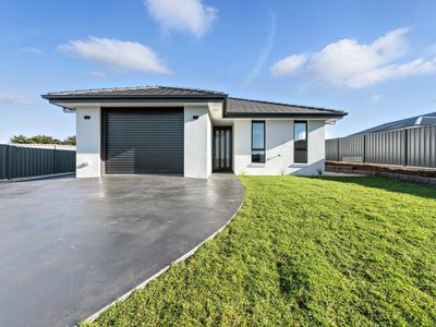 28 Deavan Drive, Shorewell Park