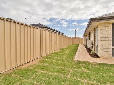 30 Southport Drive , Baldivis