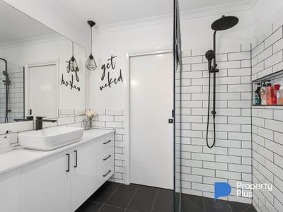 4 Echuca Road, Rochester