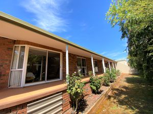 7A Hamilton Valley Court, Lavington