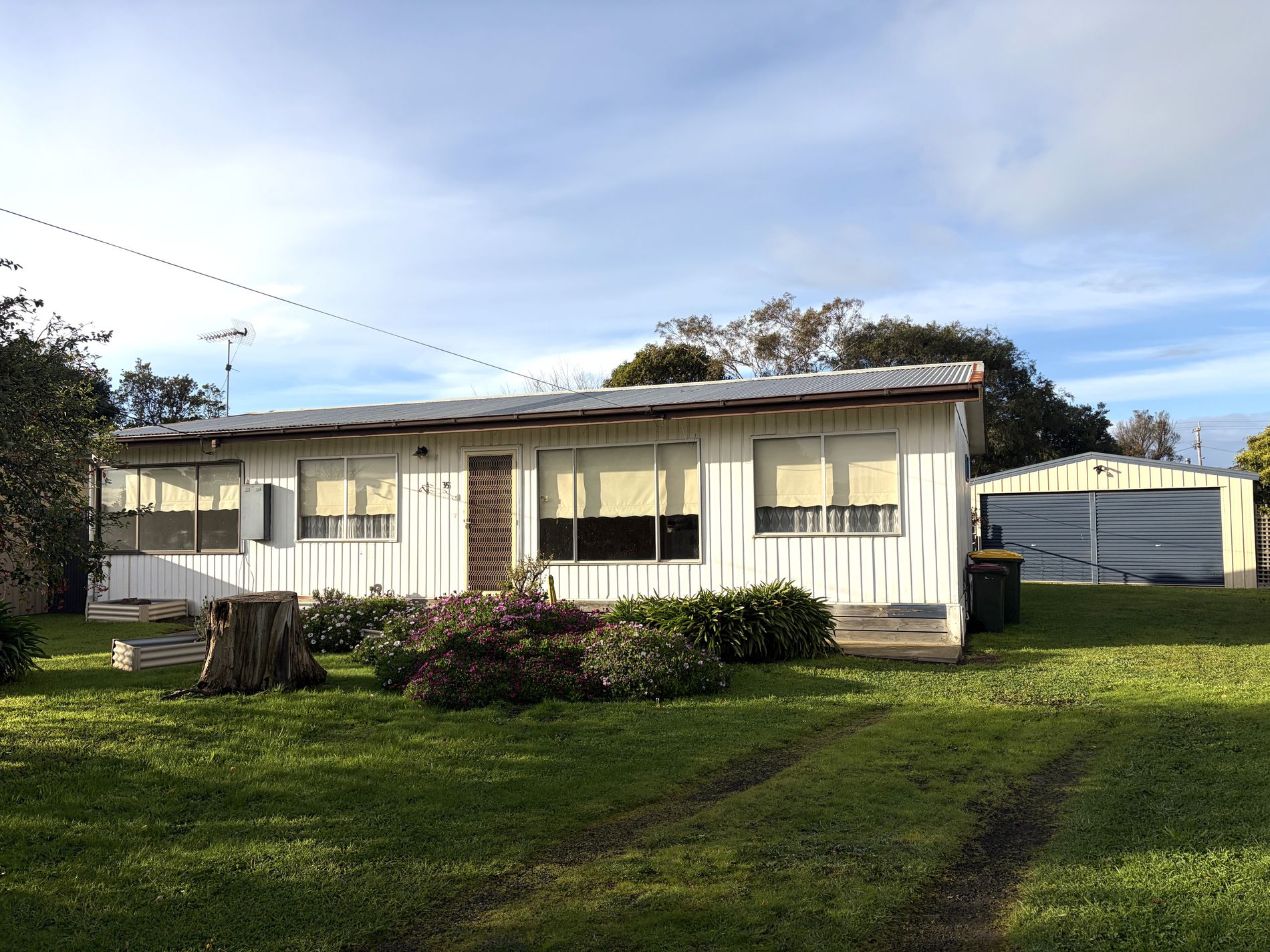35 Centreway Road, St Leonards