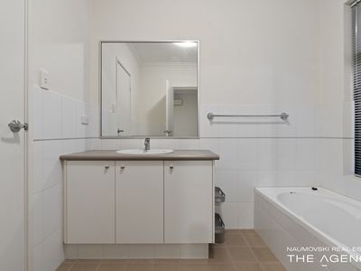 36C Narla Way, Nollamara