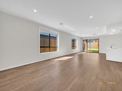 26 Xenia Street, Manor Lakes
