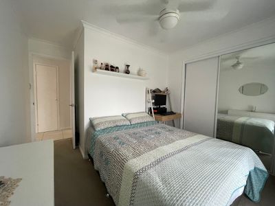 8 Earls Court, Point Vernon