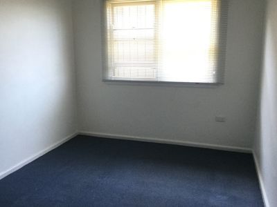 290 Northcliffe Drive, Lake Heights