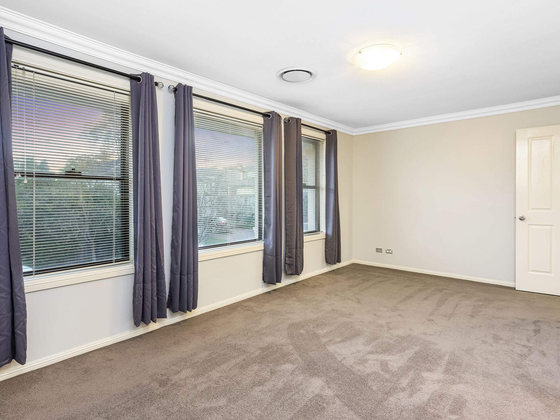 5 Etruscan Court, Glenwood